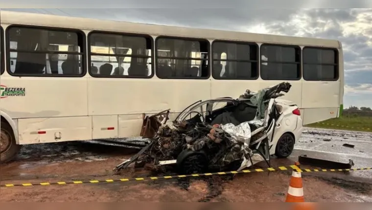 Adolescente de 14 anos que dirigia carro morre em colisão