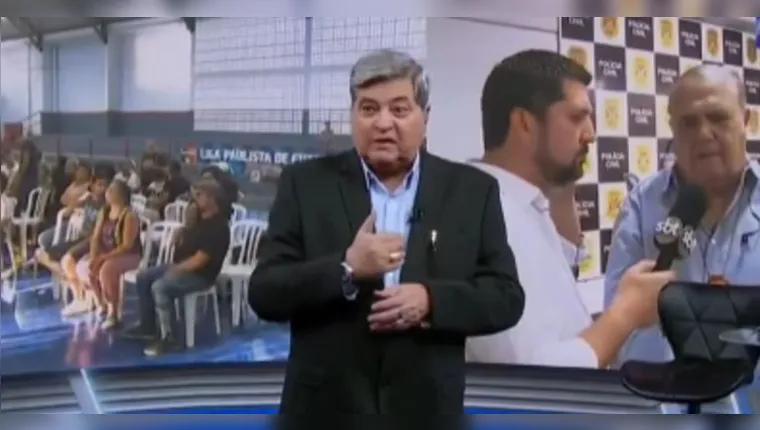Datena passa mal ao vivo durante cobertura de homicídio